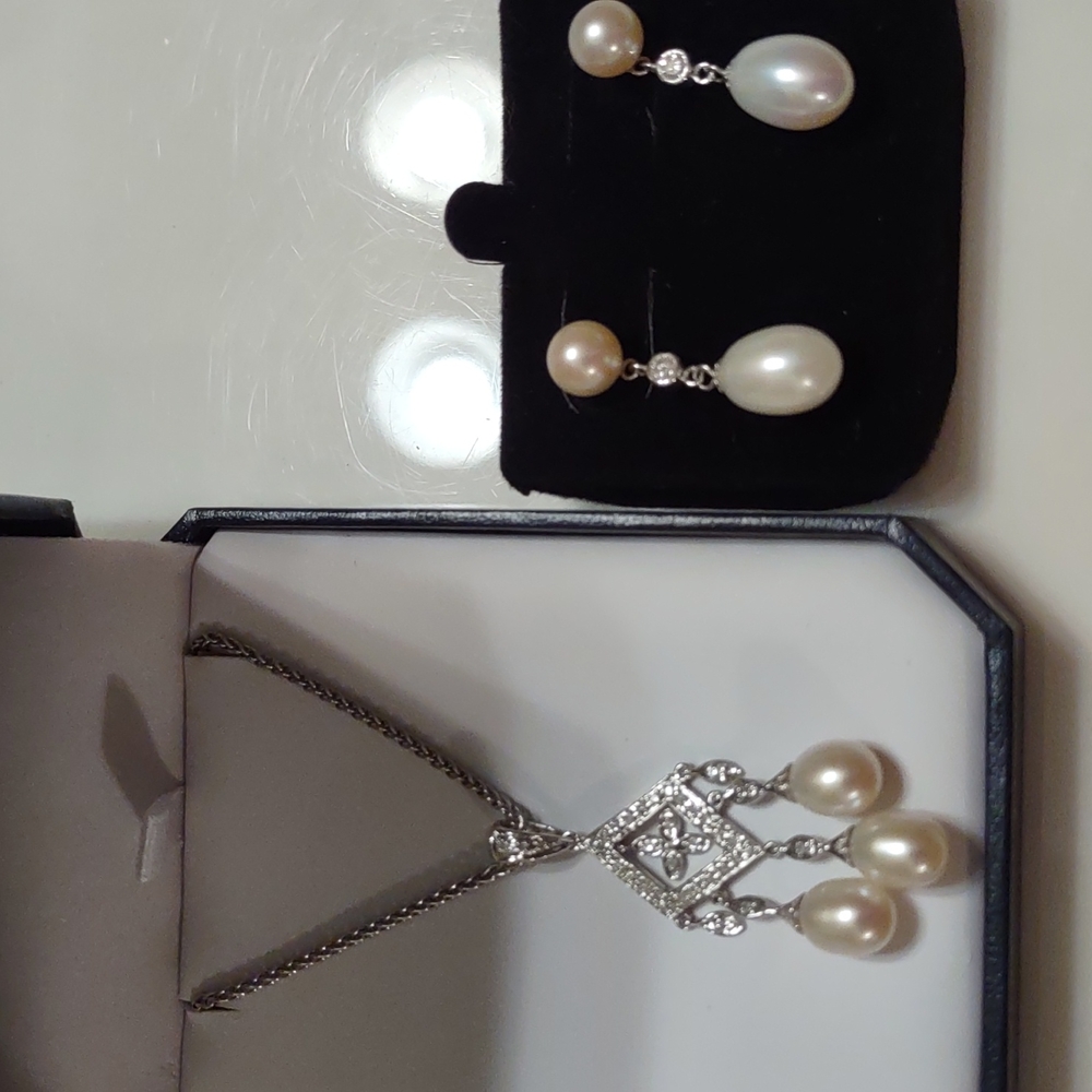 14kt white gold necklace with diamond and pearl drop pendant and earring… - Picture 2 of 14